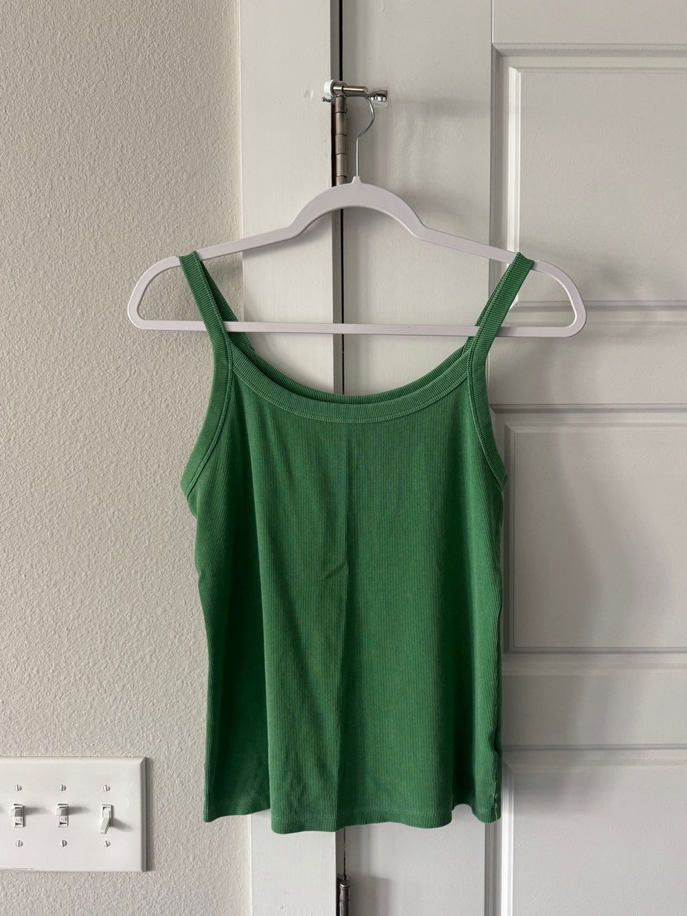 Old Navy Green Scoop Neck Camisole